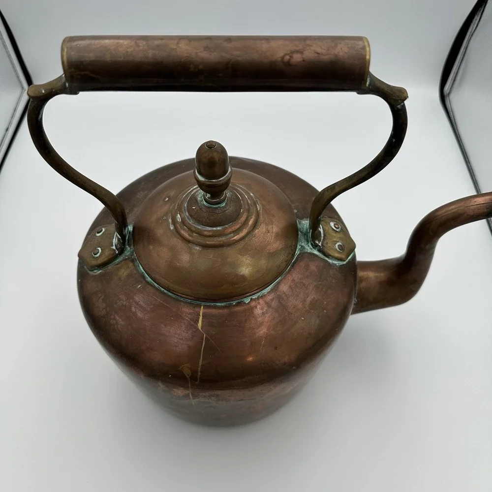 Antique English Dovetail Joint Copper‎ Fireside Kettle Goose Neck Spout
